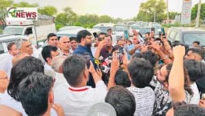 आखिर क्यों दिल्ली कूच पर निकले दिग्विजय चौटाला? जानिए पूरा मामला आखिर क्यों दिल्ली कूच पर निकले दिग्विजय चौटाला? जानिए पूरा मामला