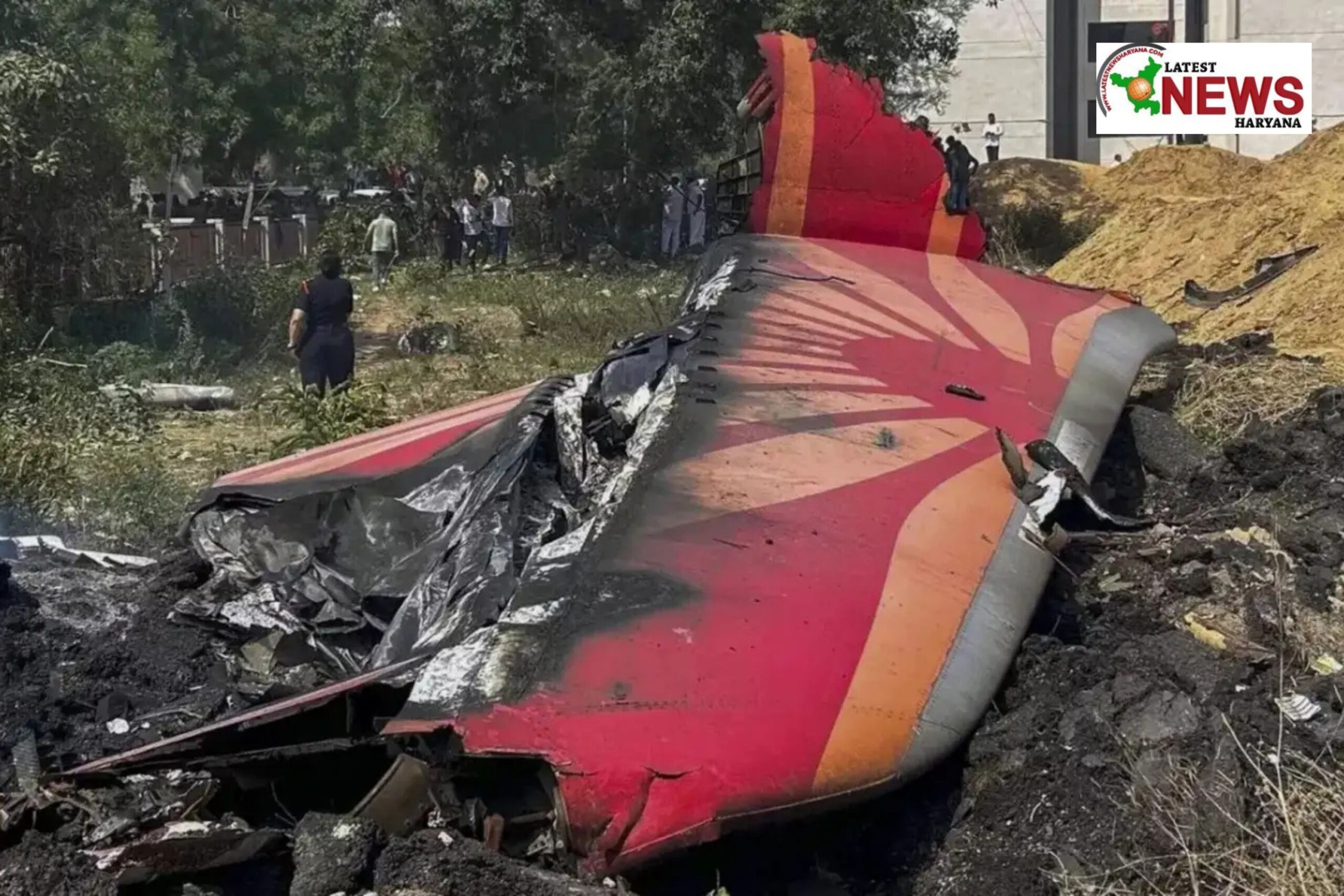 अहमदाबाद में बड़ा विमान हादसा – Air India की फ्लाइट ने Meghani Nagar में मचाई तबाही, 150 से ज्यादा लोगों की मौत की आशंका