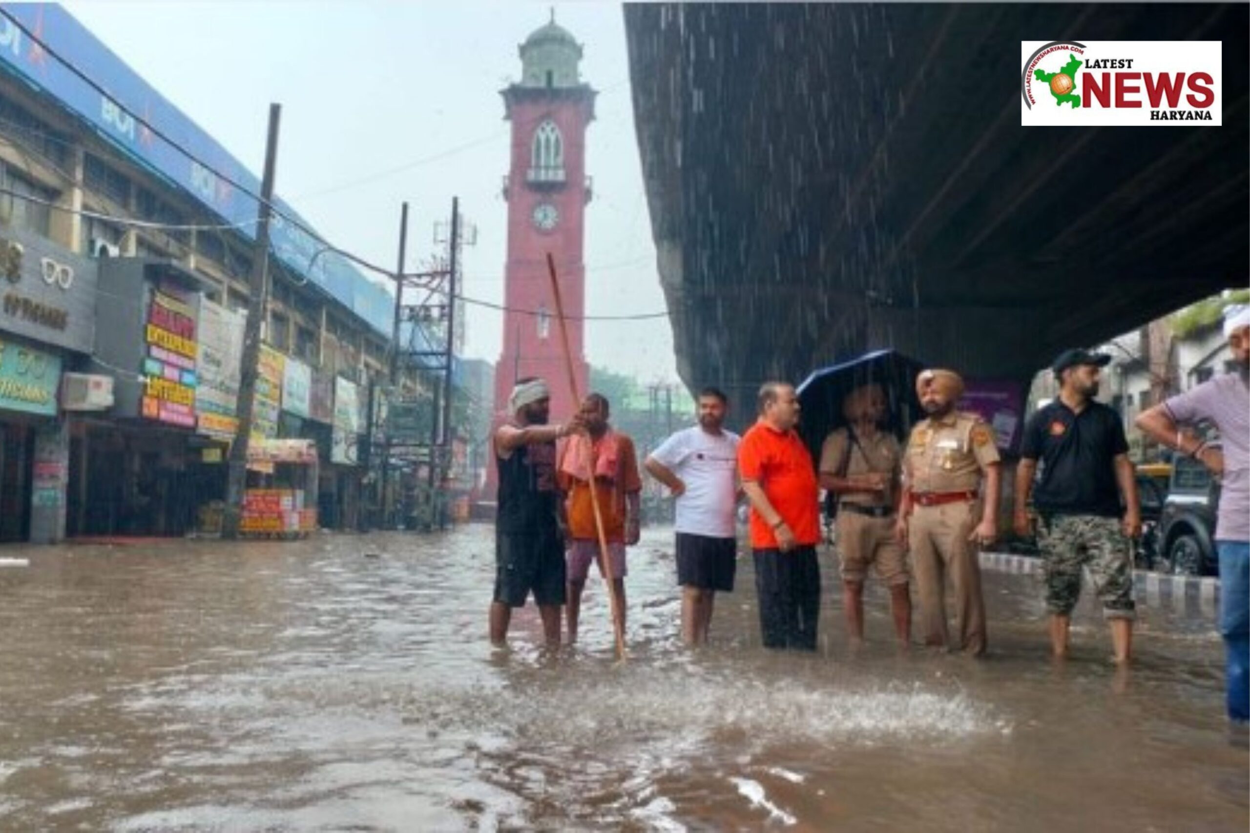 Heavy rain lashes Ludhiana, city submerged under waterlogging and flood-like situation